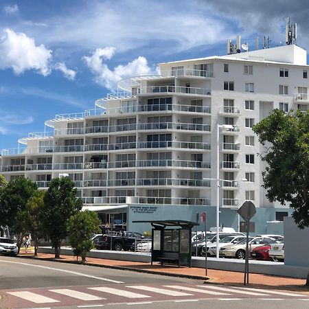 Base Holidays - Ettalong Beach Premium Apartments Eksteriør bilde